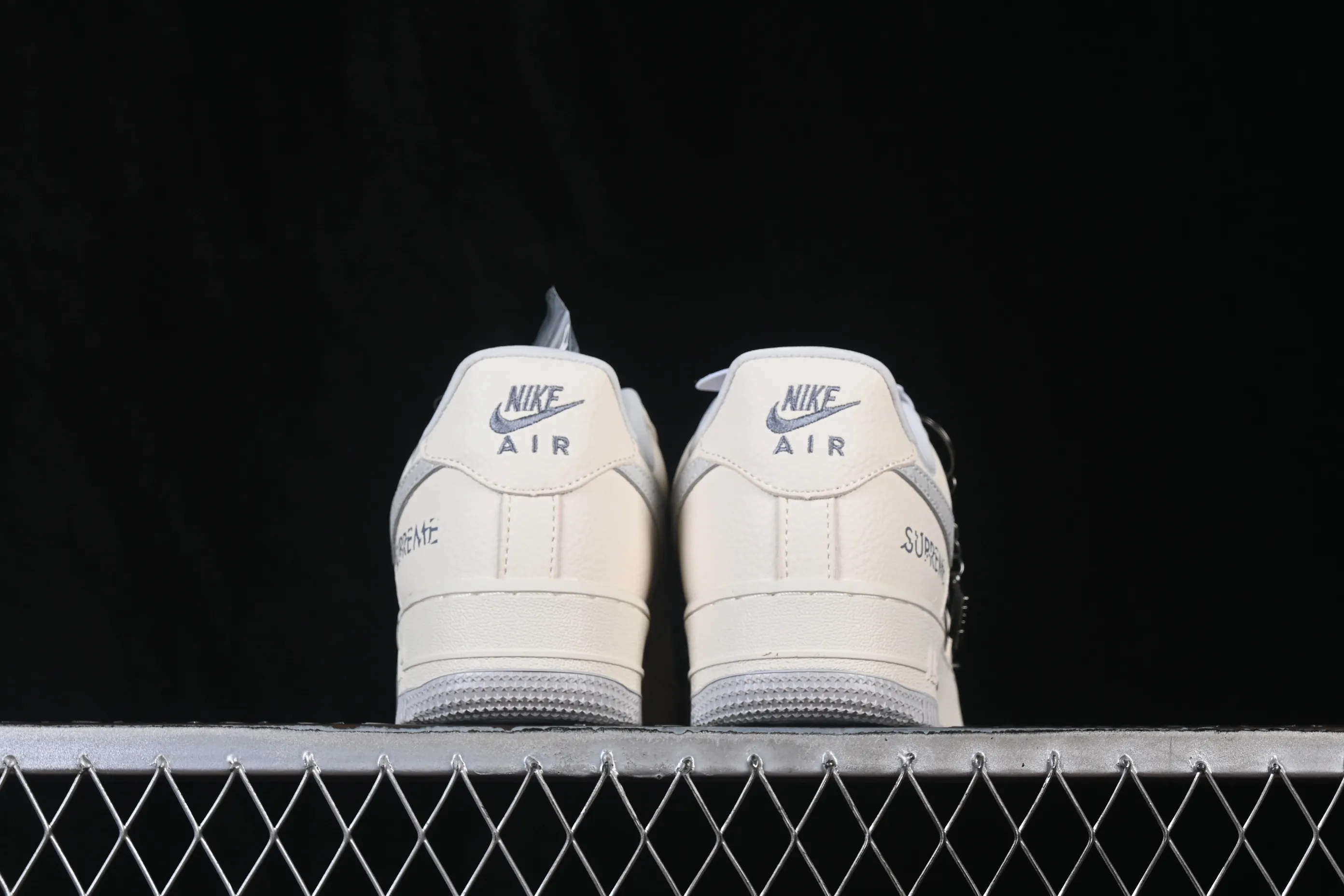 All Categories Nk Air Force 1 Air Force Series Nk Air Force 1 Low Air Force Low Nike Air Force 1'07 Low White Gray Canvas Air Force One Low Casual Shoes DW8806-009